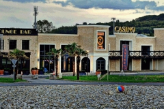 653_bandereaux-900-400-casino-900x400